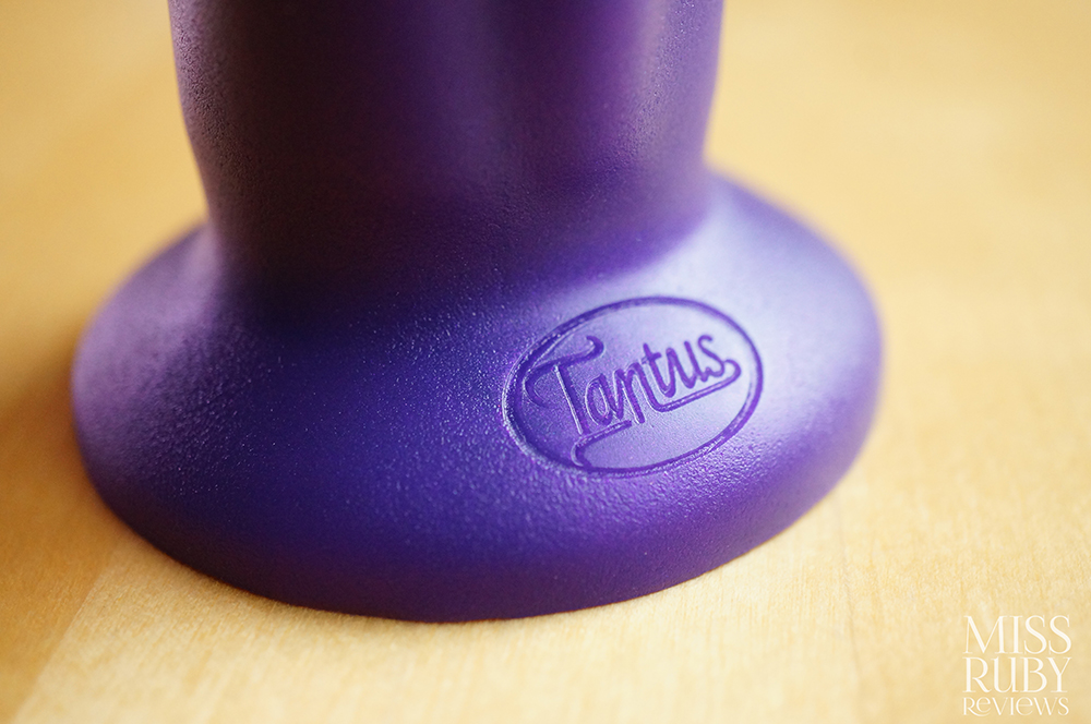 A picture of the Tantus Vamp Super Soft dildo