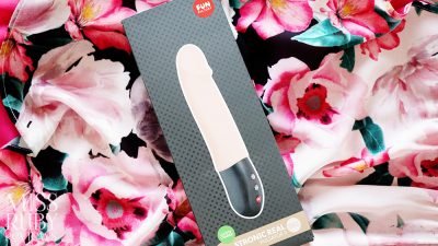 An image of the Fun Factory Stronic Real