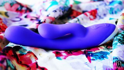 An image of the Blush Hop Trix Silicone Dual Stimulation Vibrator