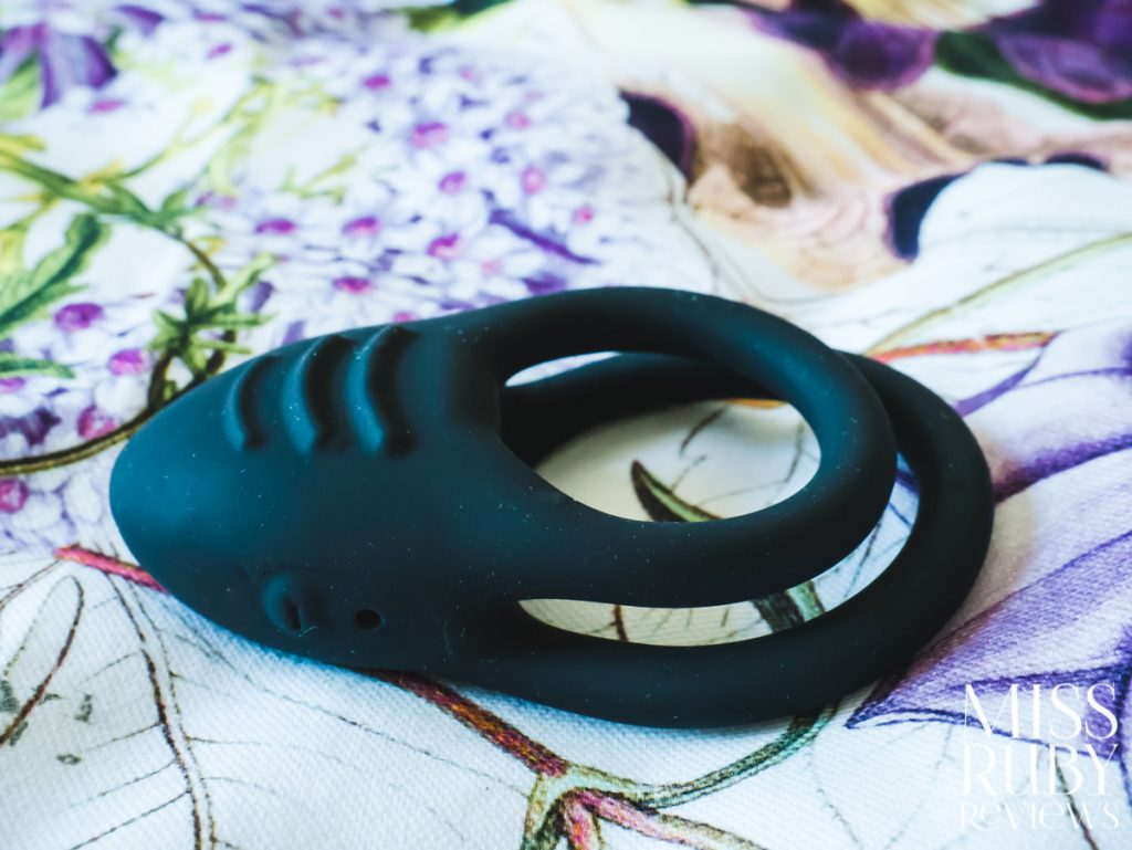 Lovehoney Desire Ring and Mini Wand review (Summer Gifts) - Miss Ruby