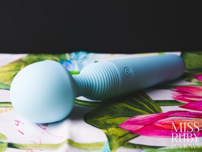 Maia Aria wand review by Miss Ruby Reviews