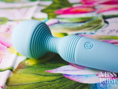 Maia Aria wand review by Miss Ruby Reviews