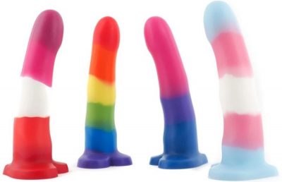 Geeky Sex Toys Pride Dildo LGBT+ Miss Ruby Reviews