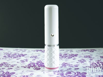 Pillow Talk Feisty Thrusting Vibrator review by Miss Ruby Reviews