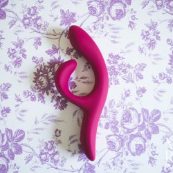 We-Vibe Nova 2 review by Miss Ruby Reviews