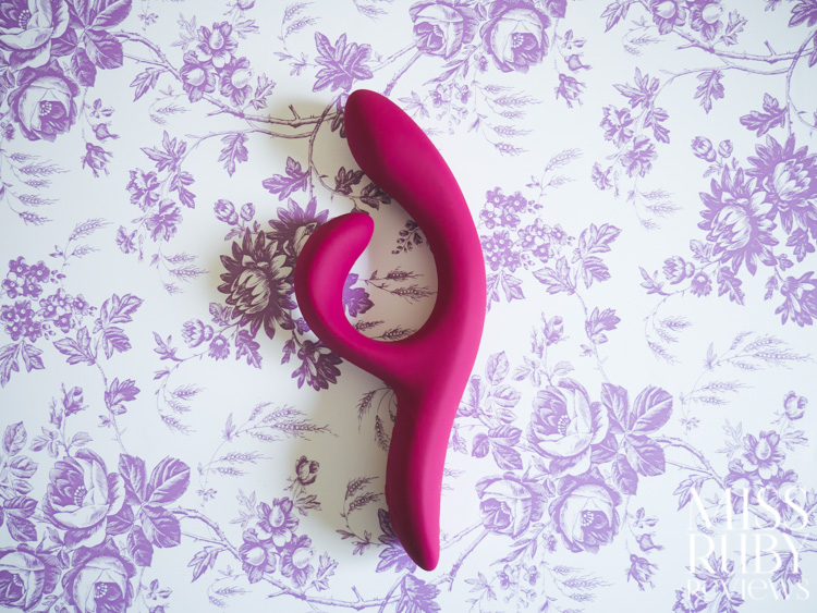 We-Vibe Nova 2 review by Miss Ruby Reviews