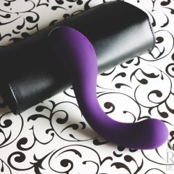 Lovehoney Desire Luxury Curved G-Spot Vibrator review by Miss Ruby Reviews