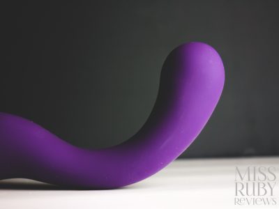 Lovehoney Desire Luxury Curved G-Spot Vibrator review by Miss Ruby Reviews