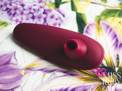 Womanizer Classic 2 review by Miss Ruby Reviews