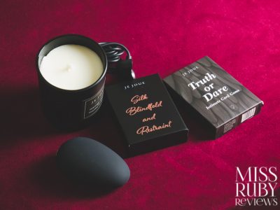 Je Joue Naughty Gift Set with Mimi review by Miss Ruby Reviews