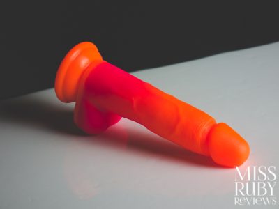 Valm Realistic dildo review by Miss Ruby Reviews